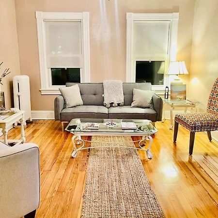 Delightful 2Br Apartment With Balcony - 15 Min From Mohegan Sun- Foxwoods Casinos & Mystic New London Exterior photo