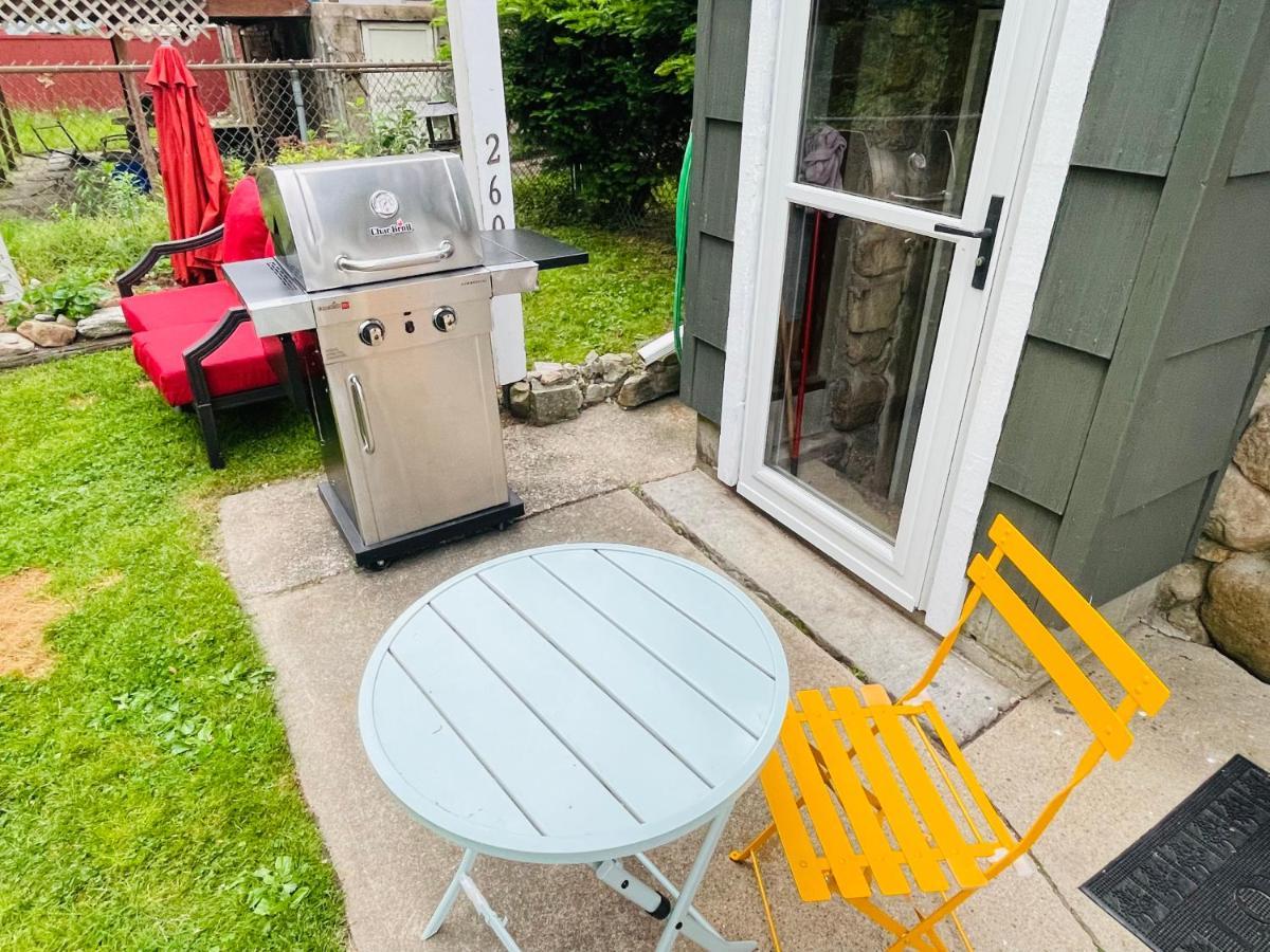 Delightful 2Br Apartment With Balcony - 15 Min From Mohegan Sun- Foxwoods Casinos & Mystic New London Exterior photo